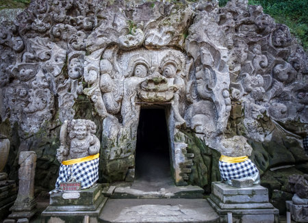 Goa Gajah elephant cave entrance, Bedulu, Ubud, Bali, Indonesiaのeditorial素材