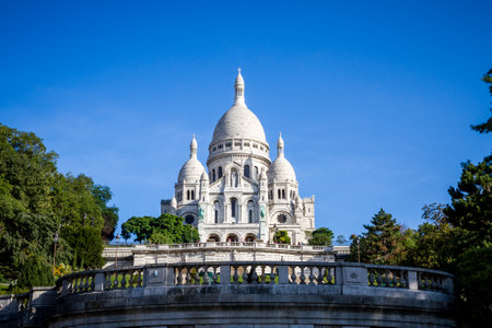 PARIS/FRANCE - September 6, 2019 : The Butte Montmartre and the Basilica of Sacre Coeurのeditorial素材