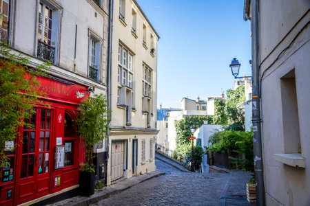 PARIS/FRANCE - September 6, 2019 : Typical Parisian street on Butte Montmartreのeditorial素材
