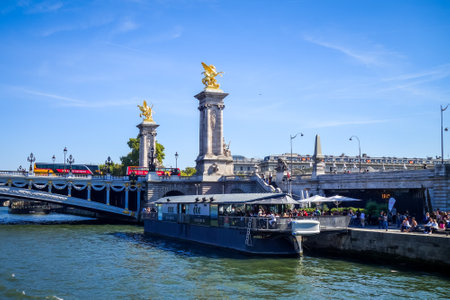 PARIS/FRANCE - September 24, 2017 : Alexandre 3 bridge view from the Seineのeditorial素材