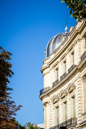 PARIS/FRANCE - September 10, 2019 : Haussmann building detail on Champs-Elysees avenueのeditorial素材