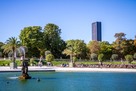 PARIS/FRANCE - September 19, 2019 : Luxembourg Gardens and Montparnasse towerのeditorial素材