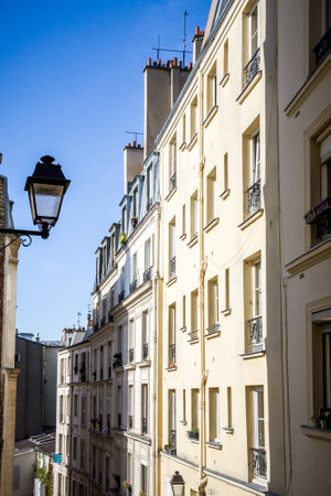 PARIS/FRANCE - September 6, 2019 : Typical Parisian street on Butte Montmartreのeditorial素材