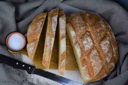 Fresh sliced white bread and salt