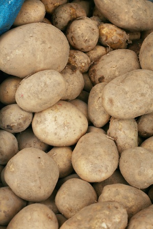 potatoes raw vegetables food pattern in market の写真素材