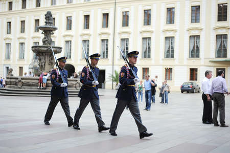 Soldiers go a march on the area in Pragueのeditorial素材