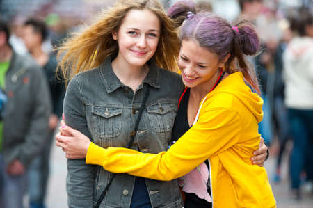 MOSCOW - SEPTEMBER 16: Young people having fun on the Dreamflash holiday on September 16, 2012 in Moscow. On this positive festival people paint their faces, offering free hugs and blow bubbles.のeditorial素材