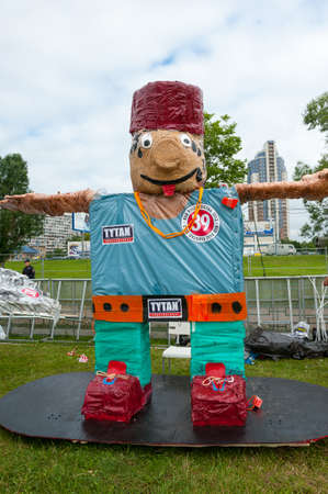MOSCOW - JULY 28: Aircraft show before flight on Red Bull Flugtag on July 28, 2013 in Moscow. Red Bull Flugtag is an event in which competitors attempt to fly homemade human-powered flying machinesのeditorial素材