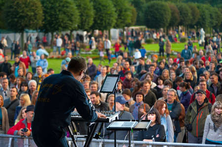MOSCOW - SEPTEMBER 7: Therr Maitz group performs at Usadba Jazz Festival in Kuskovo Mansion on September 7, 2013 in Moscow. This festival was held on the Day of Moscow and was free to visitのeditorial素材