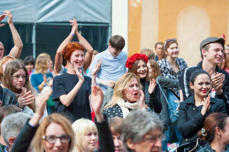 MOSCOW - JUNE 15: People attend open-air concert on XI International Jazz Festival "Usadba Jazz" in Archangelskoye Museum-Mansion on June 15, 2014 in Moscowのeditorial素材