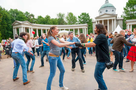 MOSCOW - JUNE 15: People attend open-air concert on XI International Jazz Festival "Usadba Jazz" in Archangelskoye Museum-Mansion on June 15, 2014 in Moscowのeditorial素材