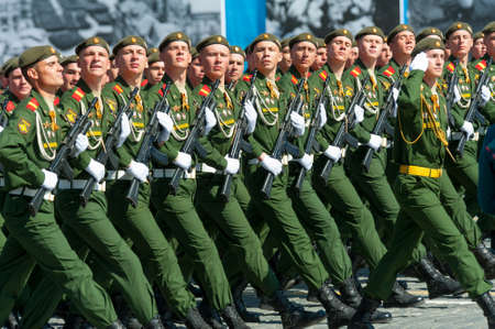 MOSCOW - MAY 7: Military participate at last rehearsal of the parade dedicated to the 70th anniversary of the victory in the Second World War in Red Square on May 7, 2015 in Moscowのeditorial素材