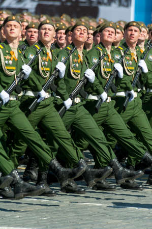 MOSCOW - MAY 7: Military participate at last rehearsal of the parade dedicated to the 70th anniversary of the victory in the Second World War in Red Square on May 7, 2015 in Moscowのeditorial素材