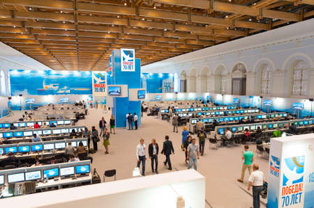 MOSCOW - MAY 9: Journalists work in the international press center, they write news about 70th anniversary of the victory in the Second World War events on May 9, 2015 in Moscowのeditorial素材