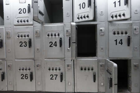 Paid luggage storage on the train station