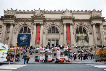 New York City, USA - September 6, 2018: Metropolitan museum visitors in front of main entranceのeditorial素材