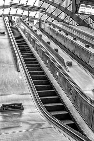 Escalator in underground Station, London.のeditorial素材