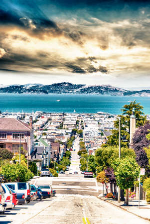 San Francisco skyline view from the hills.のeditorial素材