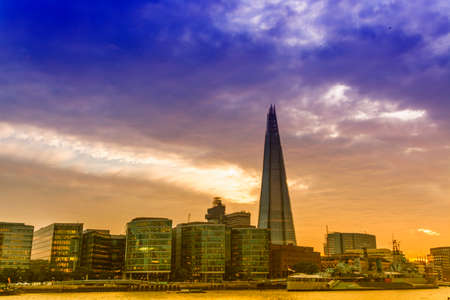 London skyline at sunset.のeditorial素材