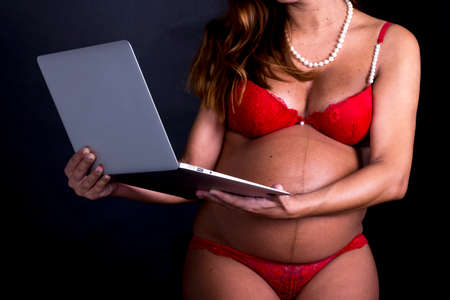 Pregnant woman technology.の写真素材