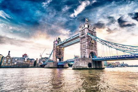 London Bridge at sunset.の写真素材