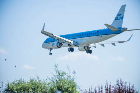 ITALY - FLORENCE SEPTEMBER 02: An Embraer ERJ-190 of KLM Cityhopper landing at Peretola airport, 02 Septembre 2015, Italy. Peretola airport is the second airport in Tuscany.のeditorial素材