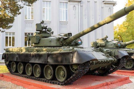 Kovrov, Vladimirskaya oblast / Russia - 26.09.2020: Recently opened exposition of Russian army T-80 battle tank in city parkのeditorial素材