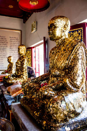 BANGKOK-MARCH 19  Buddha statues at the temple  Buddha is the golden temple in Bangkok, Thailand to respect wishes On March 19, 2013  Bangkok, Thailand のeditorial素材