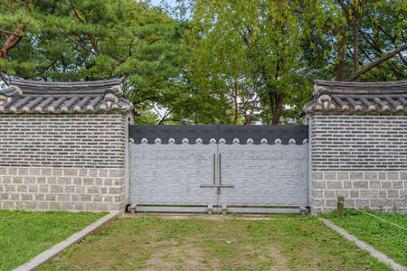 gyeongbokgung, Gate in seoul, Koreaのeditorial素材