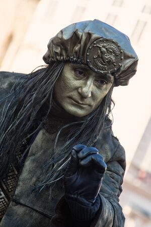 Street living statue on the Prague Old Town squareのeditorial素材