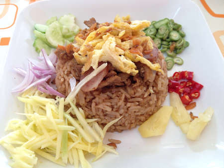 Rice Mixed with Shrimp pasteの素材