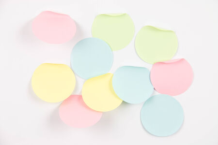 Round-shaped note papers