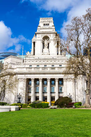 Trinity Square Gardens in spring, London, UKのeditorial素材