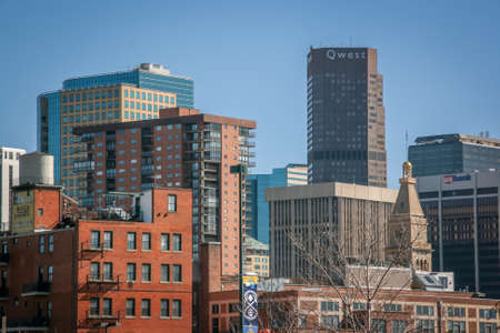 Building in a downtown district of a cityのeditorial素材