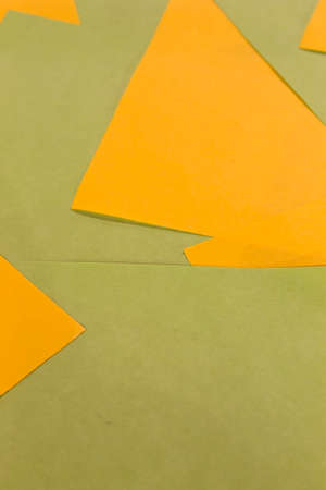 This is a photograph of Yellow and Green sticky notes backgroundの写真素材