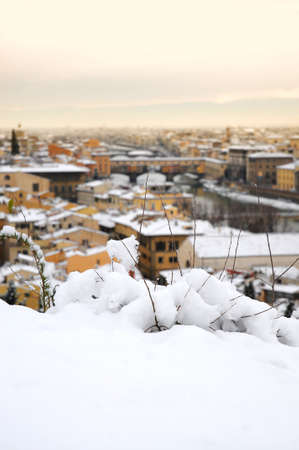 The famous Old Bridge in Florence with snow, Italy.の写真素材