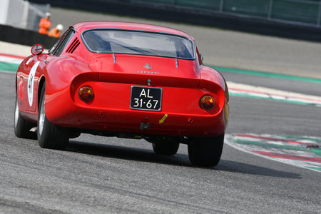 Scarperia, 3 April 2022: Ferrari 275 GTB-4 1966 in action during Mugello Classic 2022 at Mugello Circuit in Italy.のeditorial素材