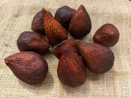 Salak is Indonesian tropical fruit, a species of palm tree native to Java and Sumatra in Indonesia. It is cultivated in other regions of Indonesia as a food cropの写真素材
