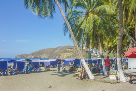 Sunny day at El Rodadero beach, one of the most famous and visited beaches of Colombia.のeditorial素材