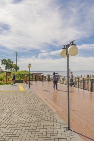 FOZ DO IGUAZU, BRAZIL, APRIL - 2015 - Modern small quay located in a stop in the trip to Itaipu dam installations at the brazilian borderのeditorial素材