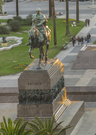 MONTEVIDEO, URUGUAY, AUGUST - 2015 - Aerial view of independence square of Montevideo, with the memorial sculpture of national hero Artigas as the main subject.のeditorial素材