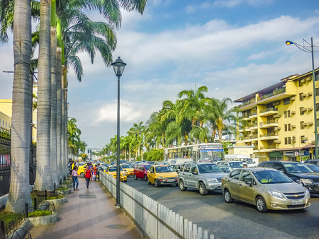 GUAYAQUIL, ECUADOR, DECEMBER - 2016 - Urban day scene with congested traffic at one of the main avenues of Guayaquil, Ecuadorのeditorial素材