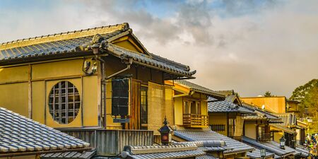 Winter urban scene at traditional touristic street of gion at kyoto city, japan