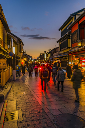 KYOTO, JAPAN, JANUARY - 2019 - Winter urban scene at traditional touristic street of gion district at kyoto city, japanのeditorial素材