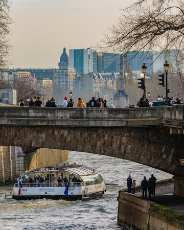 PARIS, FRANCE, JANUARY - 2020 - Winter day scene paris cityscape sena river at latin neighborhood, paris, franceのeditorial素材