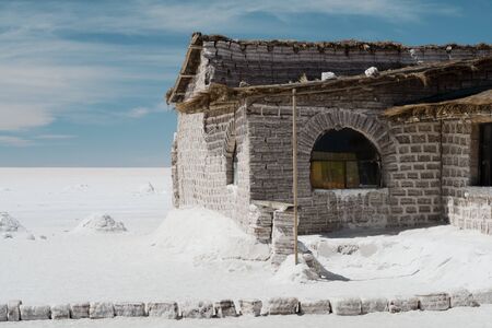 Salt hotel on the Bolivia's Salar de Uyuni, the world's largest salt flats. Salt bricks are used to create the salt hotel.のeditorial素材