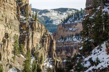 Snowy Steep cliffs of Glenwood Canyon, Colorado, USA.の写真素材