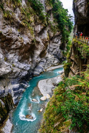 Emerald rivers and towering cliffs of Swallow Grotto and Yanzikou Trail in Taroko National Park, Taiwanの写真素材