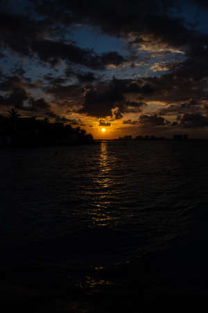 Sunset on the beaches of Cancunの写真素材