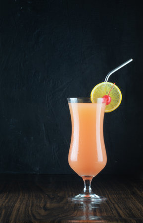 Fresh tropical cocktail on beautiful sunny beachの写真素材